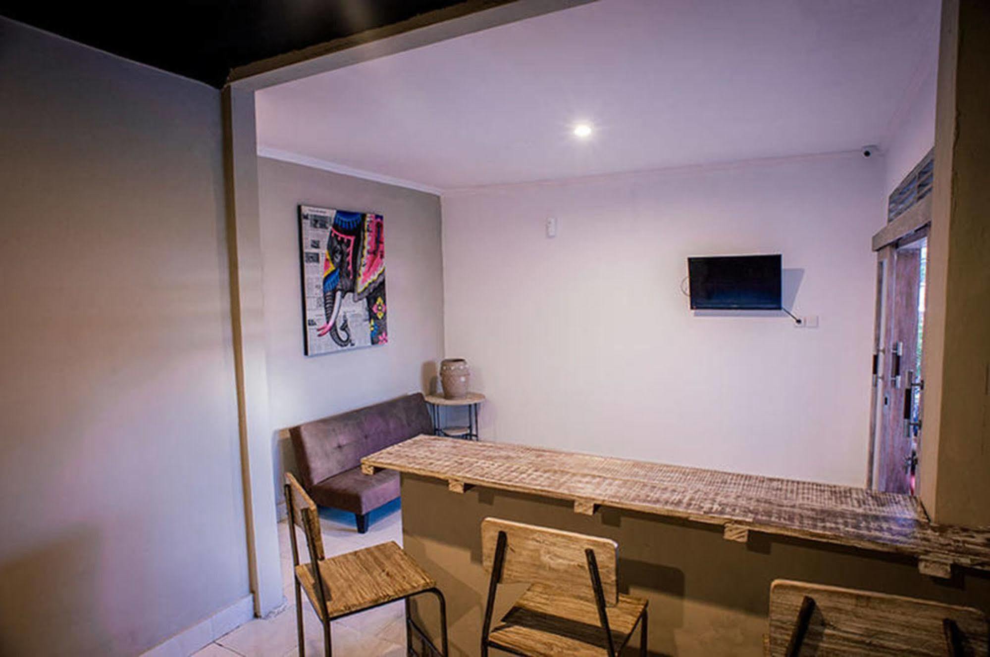 Bedplus Backpacker Kuta Legian Dış mekan fotoğraf