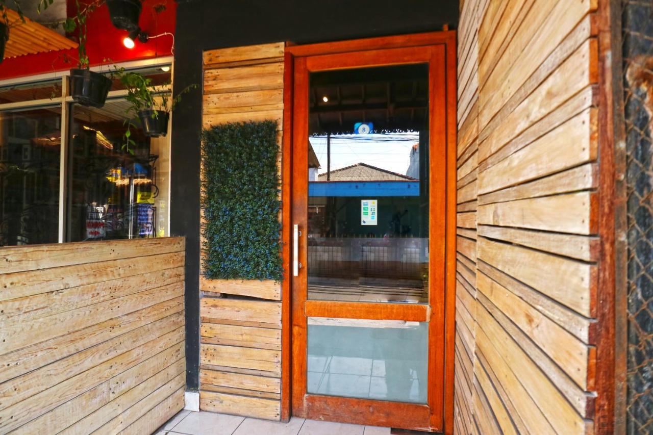 Bedplus Backpacker Kuta Legian Dış mekan fotoğraf